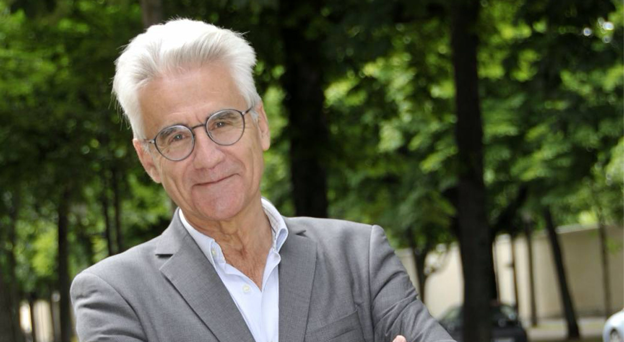 Portrait du philosophe André Comte-Sponville, conférence L’Amour, le désir et le bonheur au NOVUM à Bruxelles le 27 janvier 2027